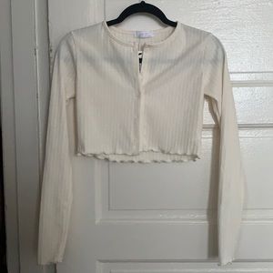 Cream Cropped Oak+Fort Long Sleeve Button Down Top